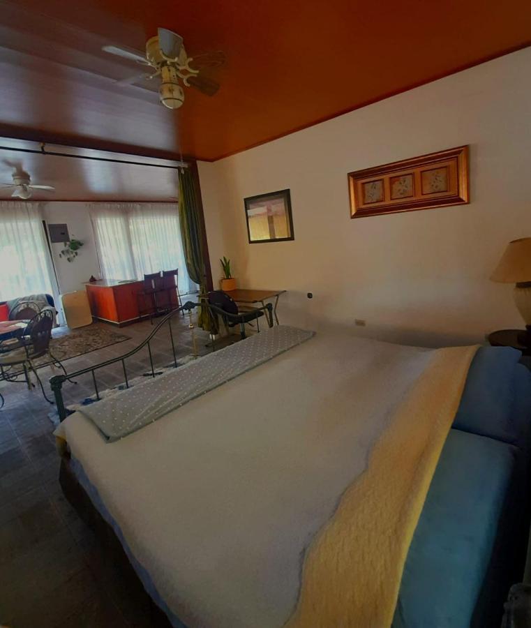 Nirvana Apartament Hostal Río Segundo Dış mekan fotoğraf
